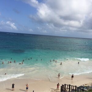 Meet your Posher, Chloe